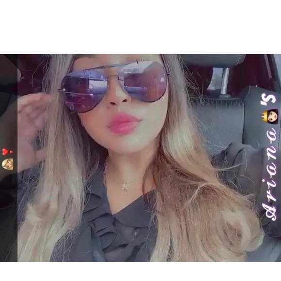 arianaventur897